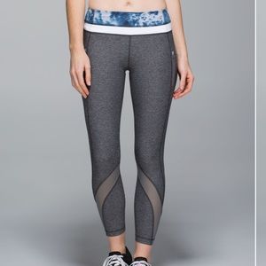 Lululemon inspire tight (mesh)